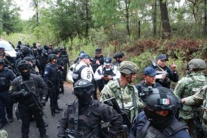 Emboscada en Nahuatzen: Aseguran armas y vehículos tras ataque a Guardia Civil.
