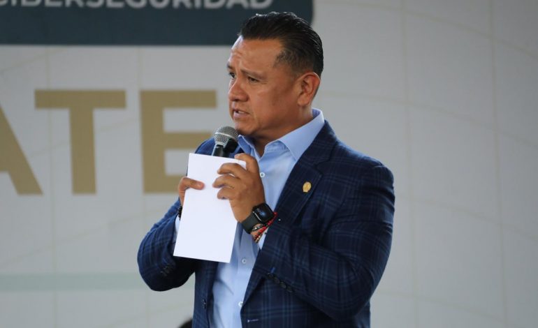 En Acuitzio, Torres Piña encabeza Foro de Ciberseguridad “Desconek-Tate y Reconek-Tate”; reúne a más de mil 500 personas.