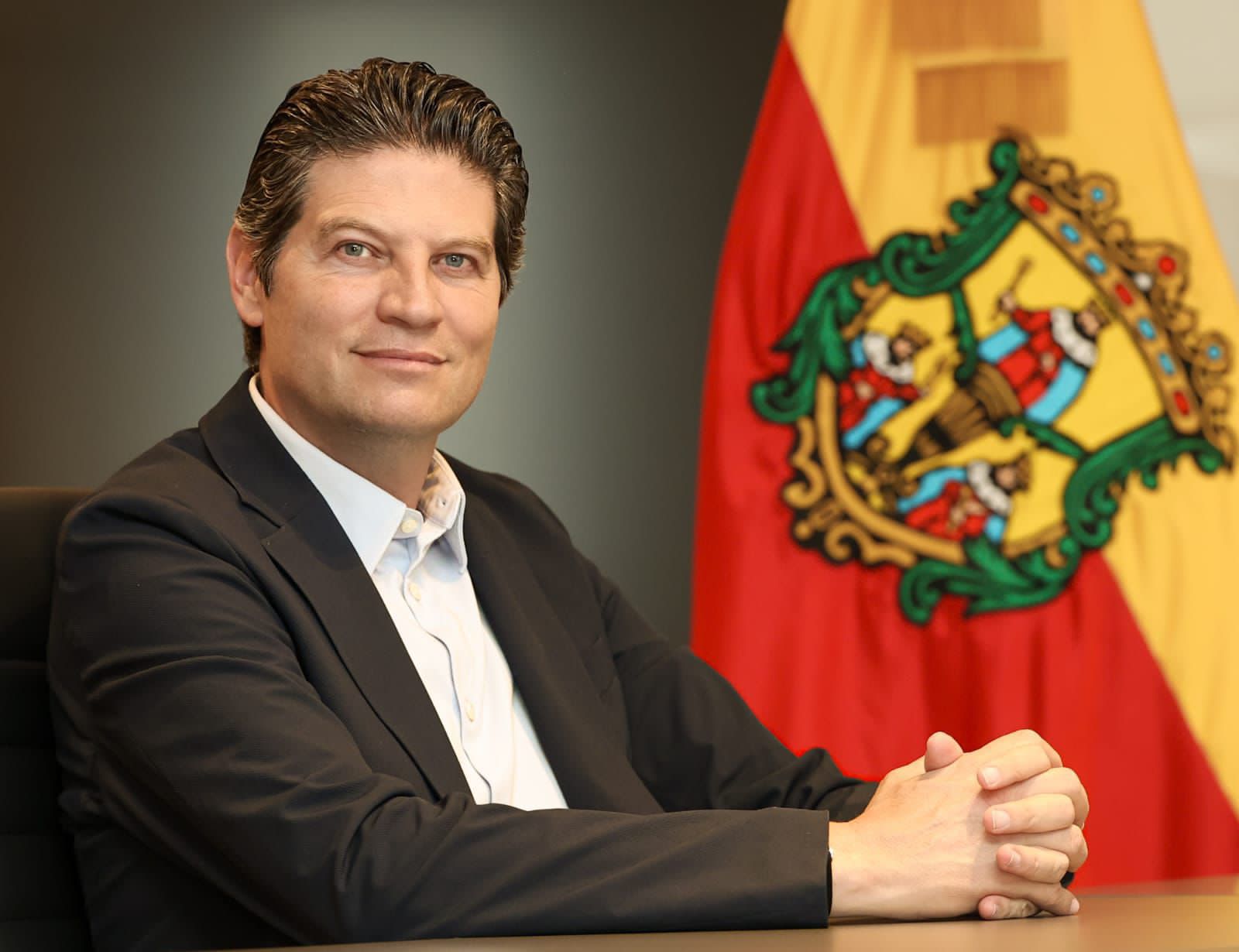Alfonso Martínez Alcázar encabeza preferencias rumbo a la gubernatura de Michoacán, según encuesta