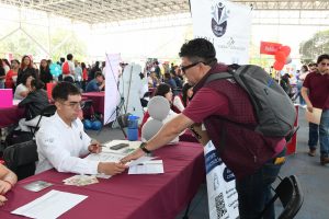 Un empleo formal transforma familias y fortalece comunidades: Sedeco.
