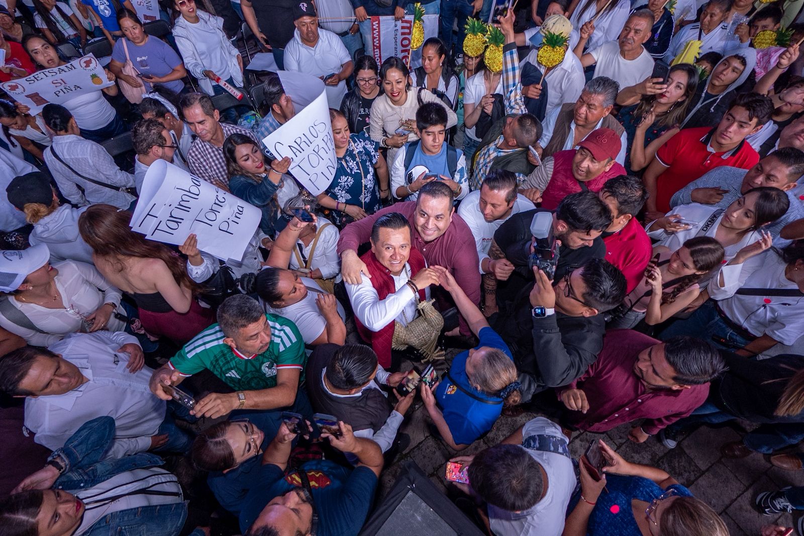 Carlos Torres Piña encabeza en Morelia asamblea masiva en defensa de la soberanía nacional