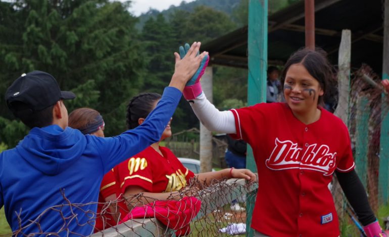 Ocampo se corona campeón del Cuadrangular Estatal de Sóftbol Femenil “Jonrón por la Paz”.