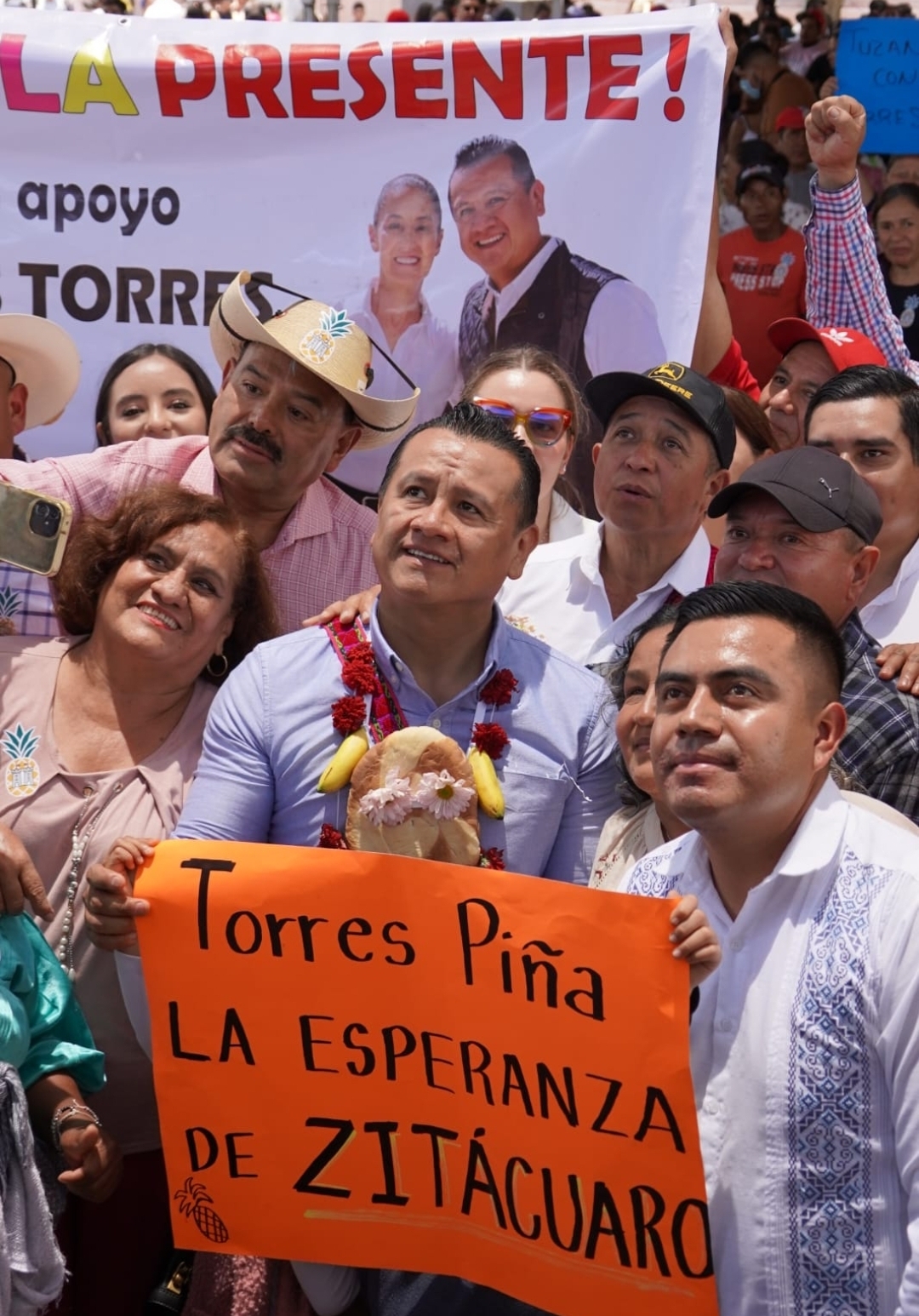 «A los jóvenes ya no se les puede relegar; deben tomar decisiones»: Carlos Torres Piña en Zitácuaro.