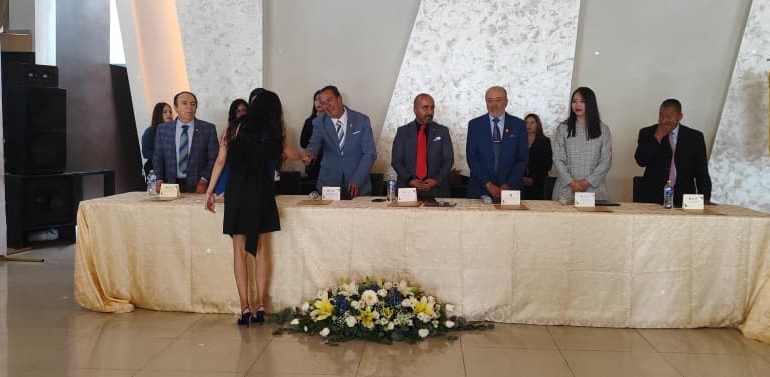 De la Unidad Profesional egresan nuevos profesionistas de la Facultad de Derecho