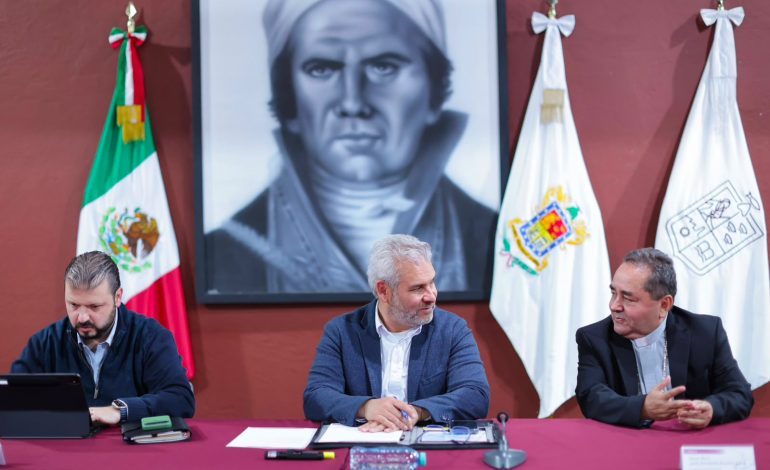 Acuerdan Bedolla y obispos mantener diálogo por la concordia y la seguridad