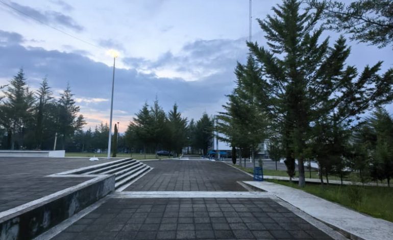 En Unidad Profesional se realizan trabajos de mantenimiento