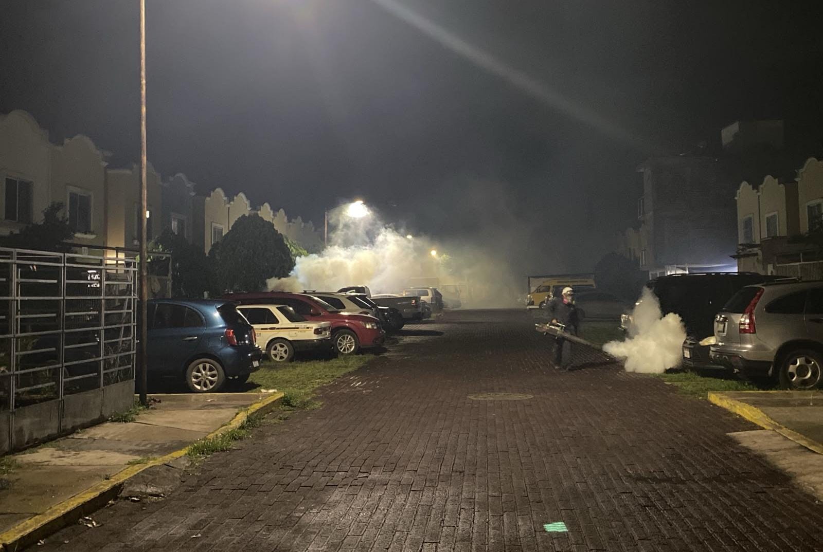 Aplica Gobierno de Morelia tres ciclos de fumigación en Hacienda Tiníjaro