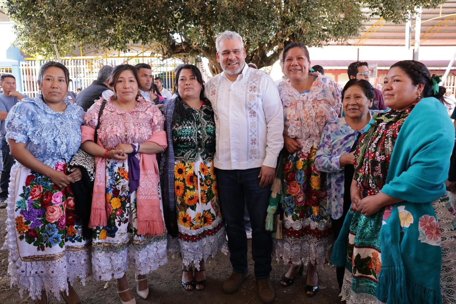 Michoacán consolida el cuarto nivel de gobierno; destaca Bedolla avance en 52 comunidades indígenas