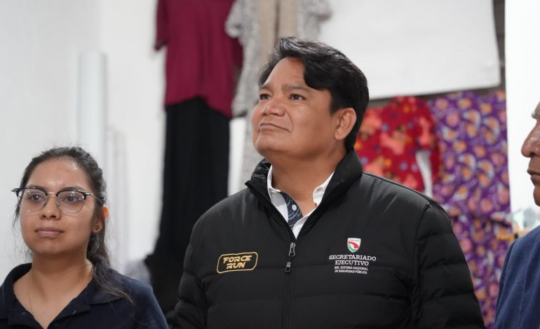 Taller de diseño textil impulsa oportunidades productivas para mujeres de Tingambato
