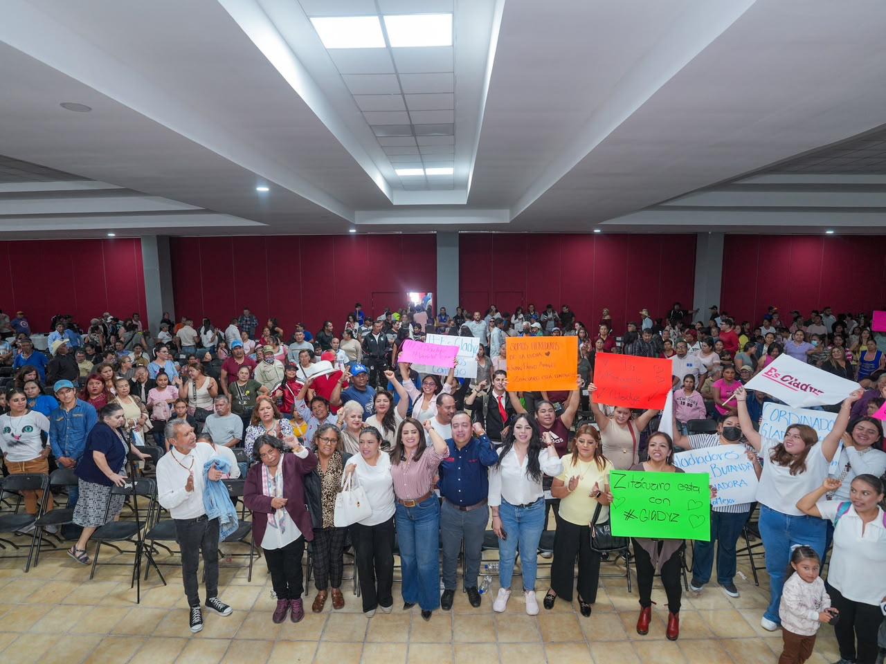 Con Gladyz Butanda más de 23 mil personas en Michoacán defienden la transformación