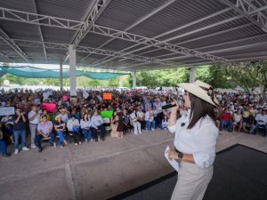 Gladyz Butanda suma a Huetamo a la defensa de la transformación