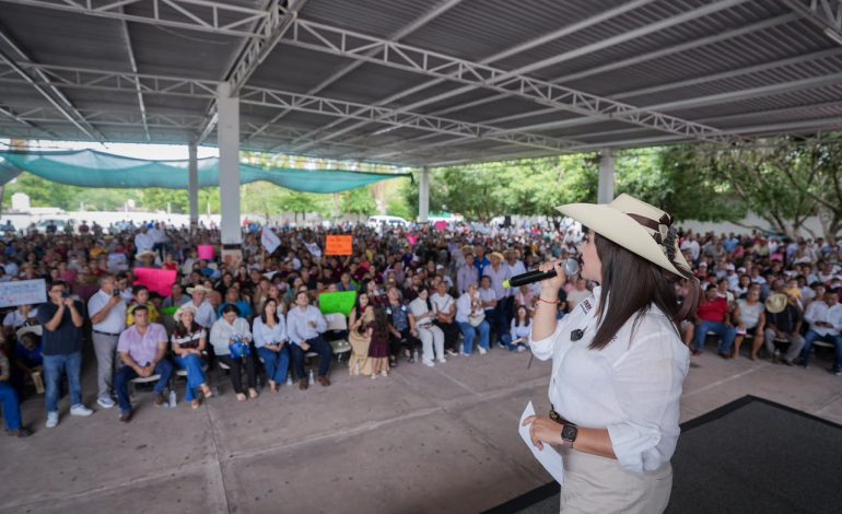 Gladyz Butanda suma a Huetamo a la defensa de la transformación