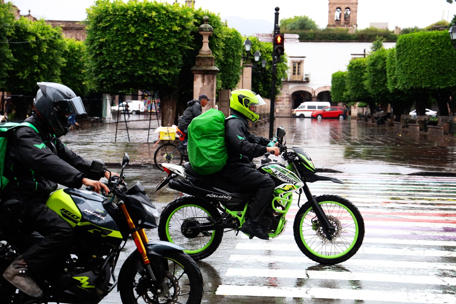 Conducir con exceso de velocidad aumenta el riesgo de lesiones graves en motociclistas: SSM