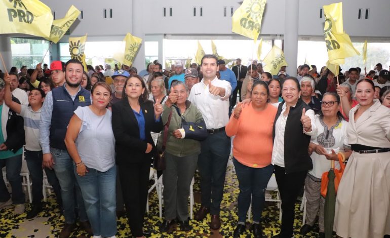 Ciudad Hidalgo se suma al movimiento para recuperar la grandeza de Michoacán: Octavio Ocampo