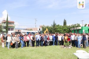 Jeovana Alcántar reafirma su compromiso con la educación al iniciar obra del Sector 05
