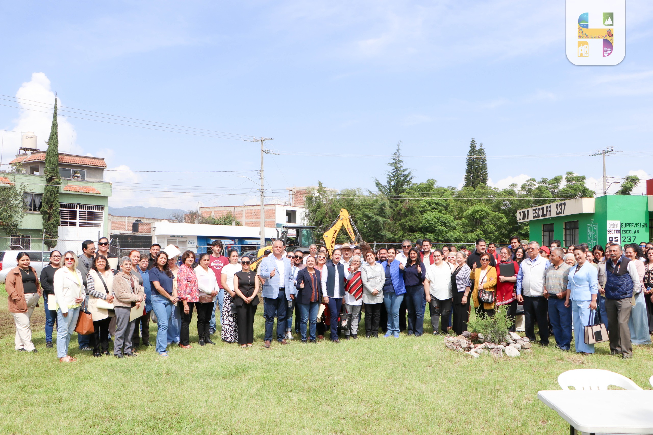 Jeovana Alcántar reafirma su compromiso con la educación al iniciar obra del Sector 05