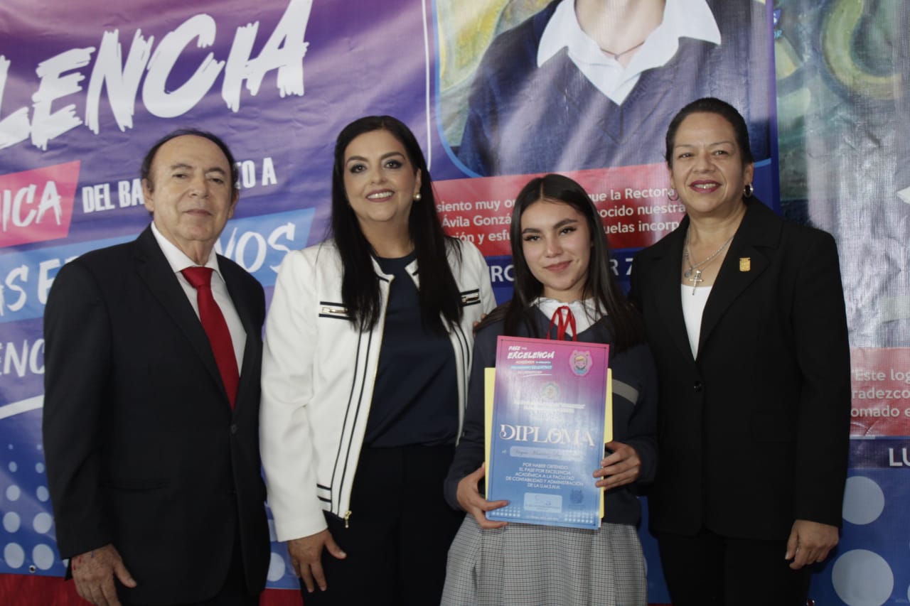 Invita diputada Tere Herrera a jóvenes egresados a construir un futuro con valores y al servicio de la gente