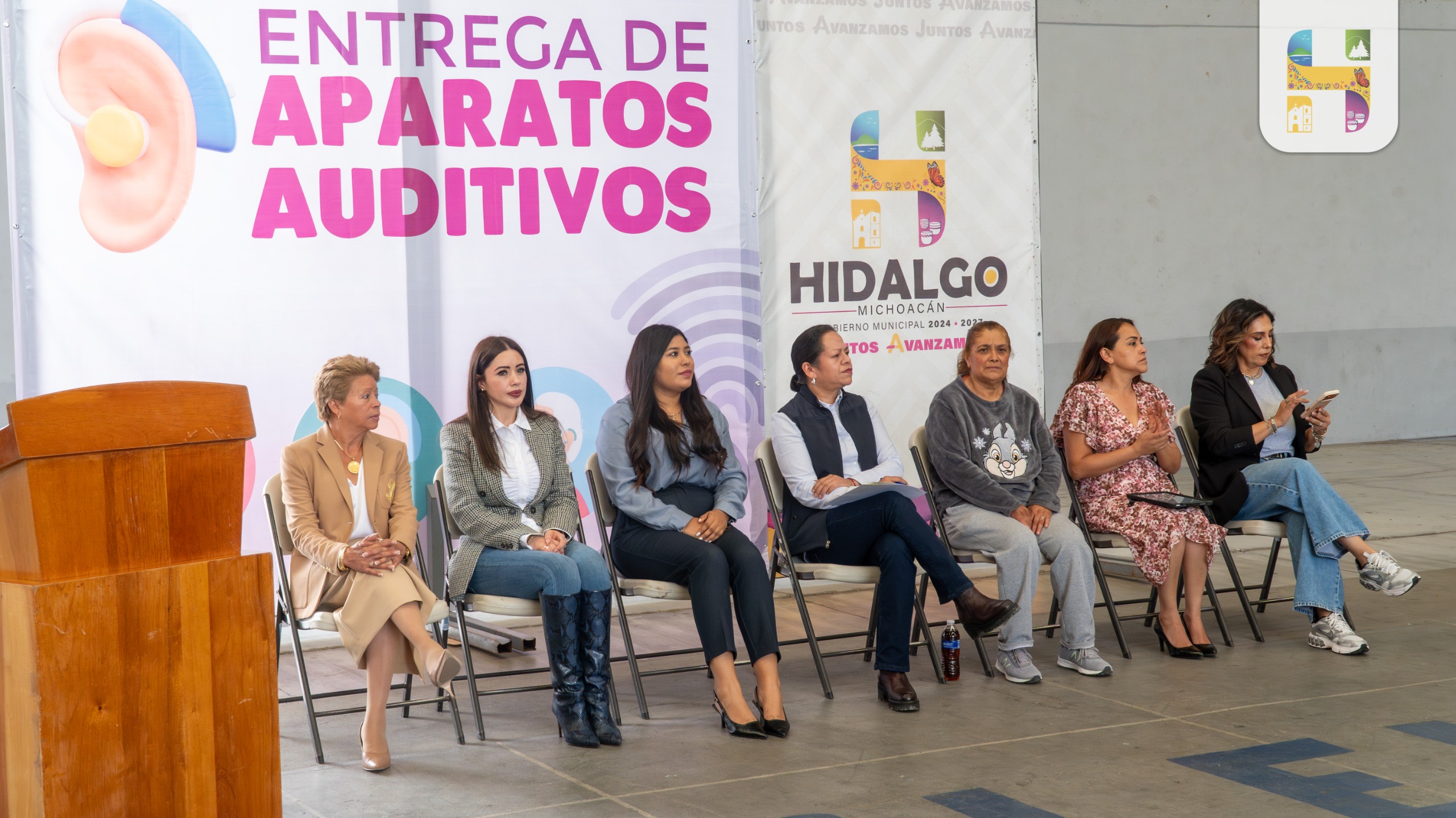 Entregan 257 aparatos auditivos en Hidalgo para beneficiar a familias de cuatro municipios