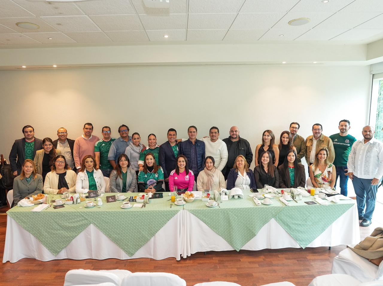 Gladyz Butanda y Grupo Empresarial Tres Marías coinciden en impulsar desarrollo económico de Michoacán
