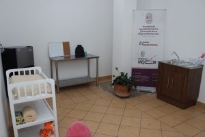 Seimujer inaugura sala de lactancia en Ario