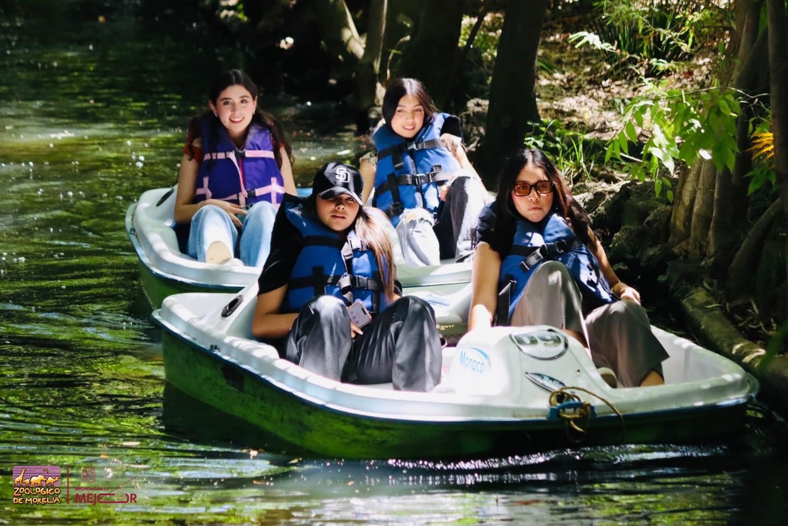 Descubre la magia de la Selva Mexicana a bordo de una lancha en el zoológico