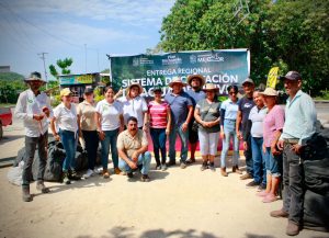 Entrega Sader biotanques en Aquila, para fortalecer manejo sustentable del agua