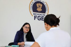 FGE brinda atención directa a 50 personas durante Jornada de Atención a Víctimas en Lázaro Cárdenas