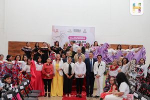 Jeovana Alcántar clausura taller de corte y confección que impulsa el autoempleo de 43 mujeres en Hidalgo