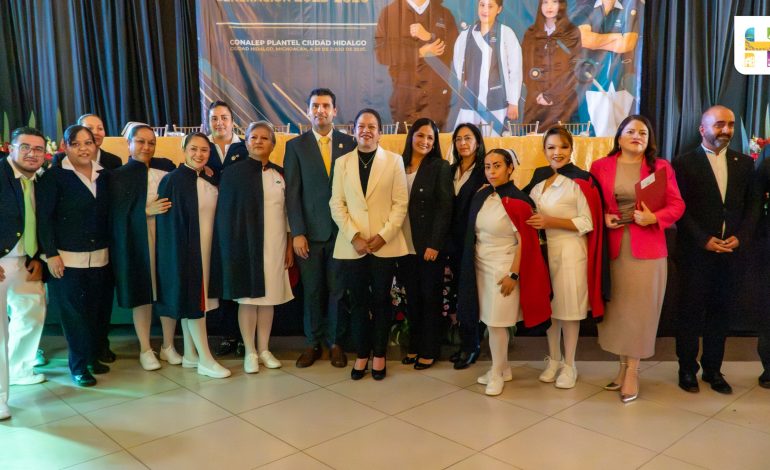 Jeovana Alcántar reafirma su compromiso con el Conalep durante ceremonia de graduación
