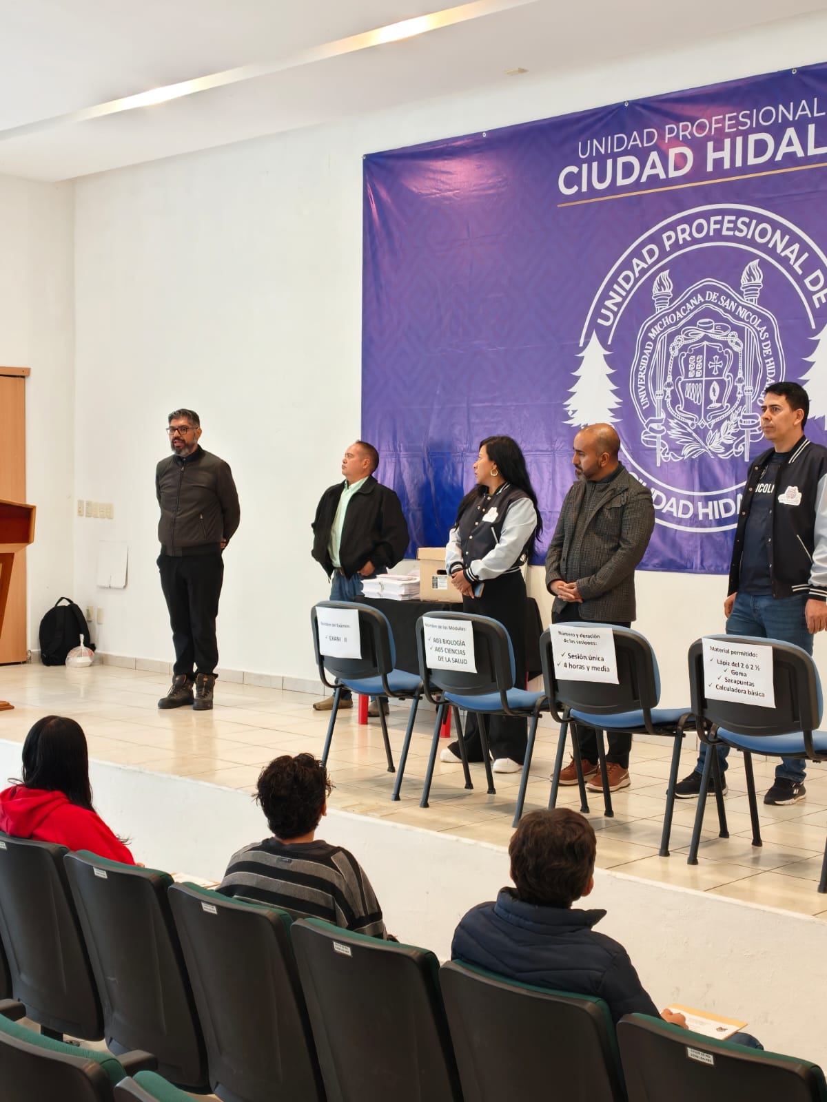 En Unidad Profesional se realizó examen de ingreso