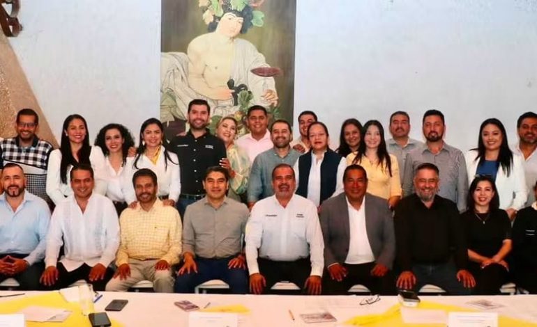 Recuperación de la grandeza de Michoacán avanza con un proyecto estatal respaldado por la dirigencia del PRD, alcaldes, la senadora Araceli Saucedo y el GPPRD