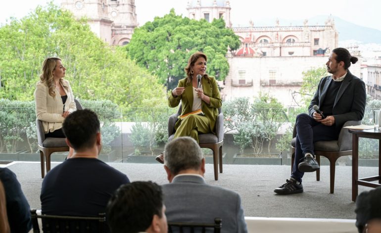 Presenta Fabiola Alanís el libro Historias de resistencia, una investigación sobre la feminización de la violencia en Michoacán