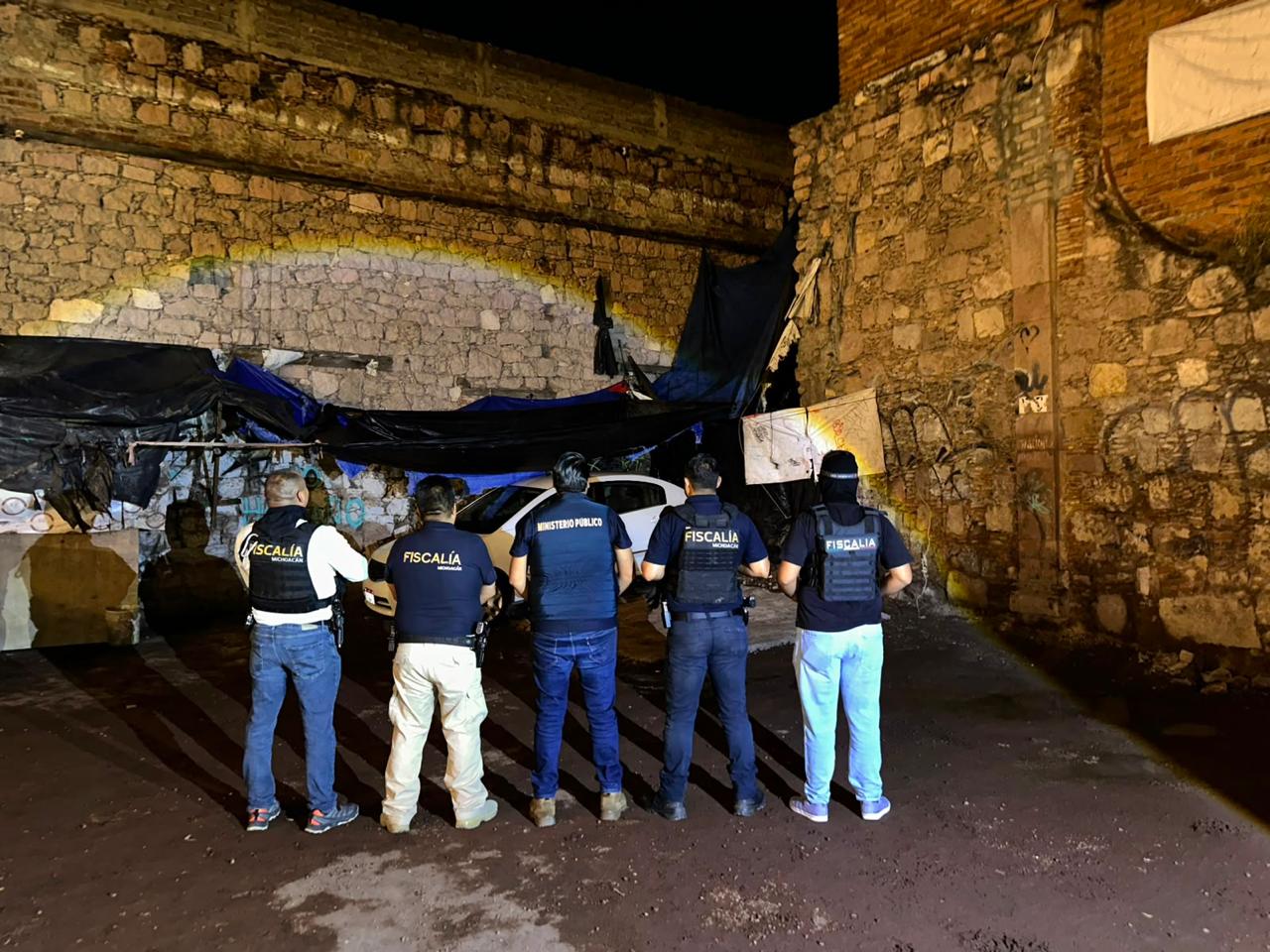 Asegura FGE más de mil 700 dosis de metanfetamina y detiene a tres personas durante cateos en Morelia
