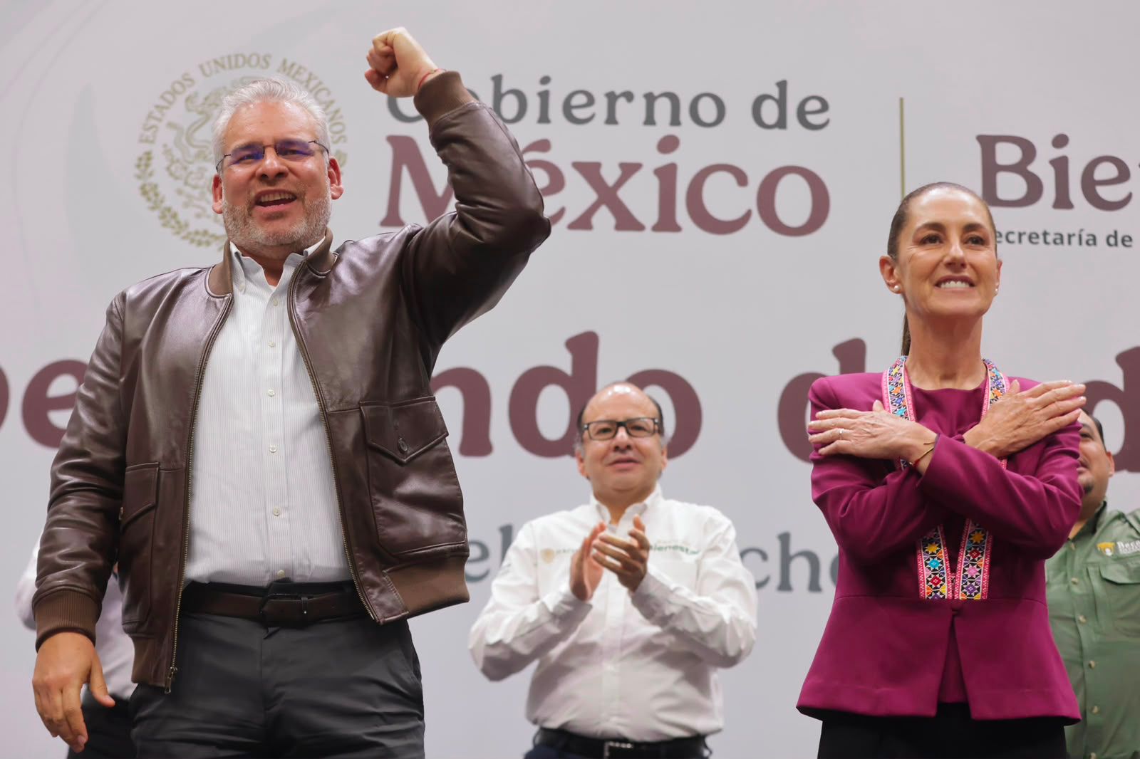 Bedolla y Sheinbaum destacan labor de Servidores de la Nación en proceso de transformación.