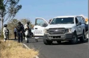 Zinapécuaro: Hallan a mujer sin vida en la carretera Los Azufres – Jeráhuaro; Fiscalía ya investiga.