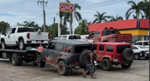 Enfrentamiento en Arteaga deja tres civiles abatidos; cae presunto jefe de plaza.