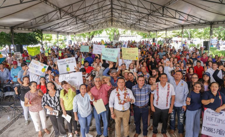 La soberanía también se defiende produciendo y transformando desde Huetamo: Torres Piña.