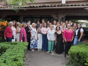 Gladyz Butanda suma voces de todos los sectores para fortalecer la 4T en Michoacán.<br> 
