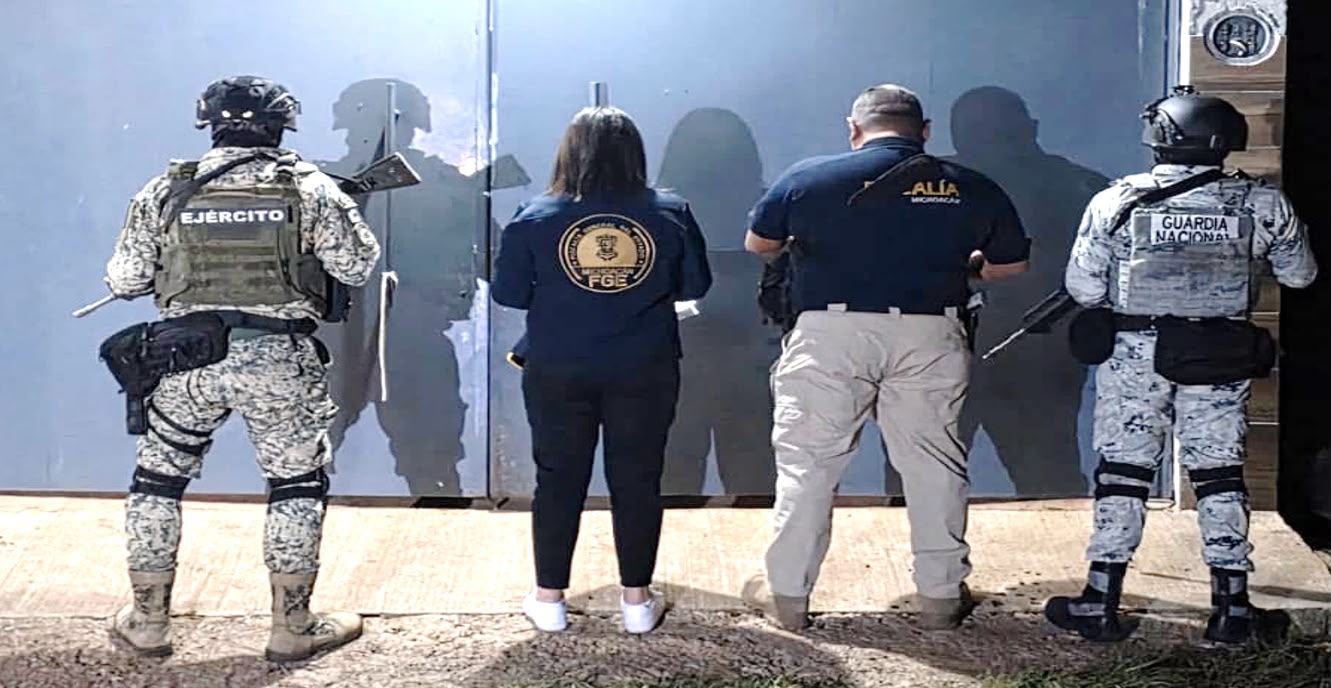Cae presunto integrante de célula delictiva con potente arsenal en Ciudad Hidalgo.