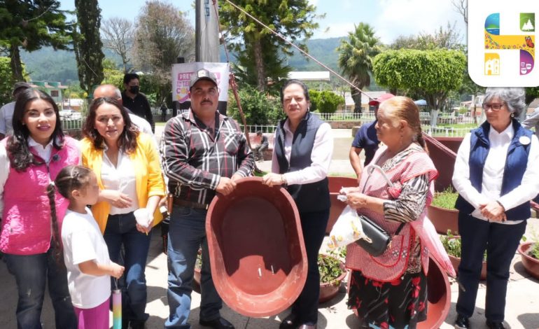 Acerca Jeovana Alcántar servicios municipales a San Antonio Villalongín con el programa «Presidenta en tu Tenencia»