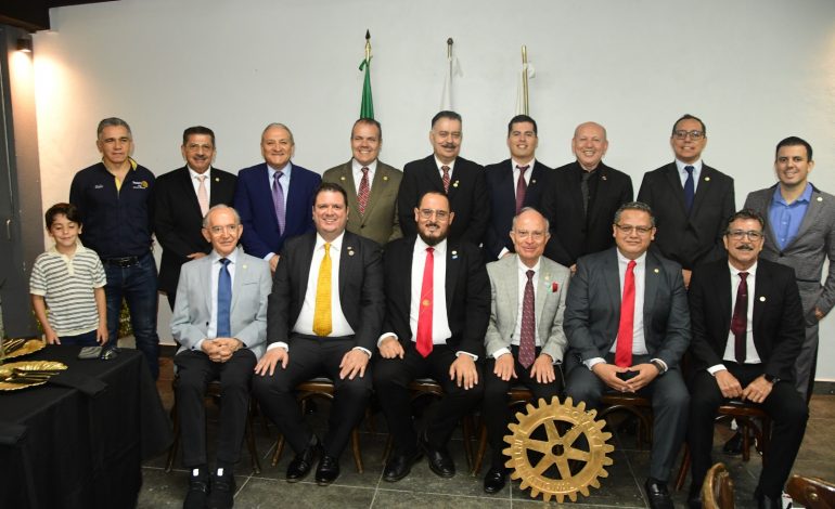 Nueva Mesa Directiva asume el compromiso de liderar al Club Rotario Zamora Industrial para el periodo 2026–2027.