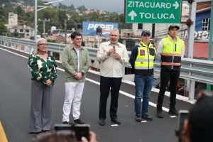 Apertura Bedolla vialidad en paso superior vehicular “Ignacio López Rayón” en Zitácuaro.<br>