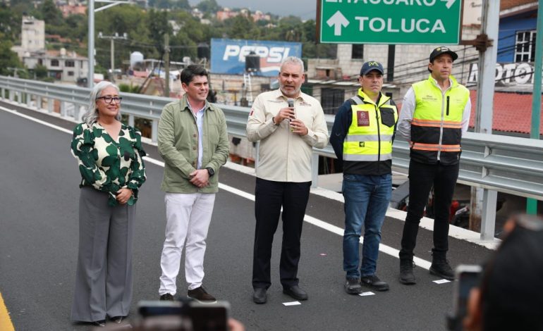 Apertura Bedolla vialidad en paso superior vehicular “Ignacio López Rayón” en Zitácuaro.