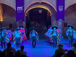 Palacio Municipal brilló con el Ballet Folklórico del Ayuntamiento de Morelia