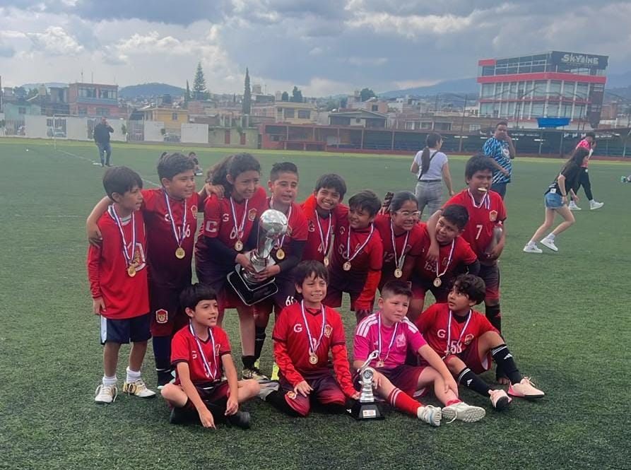 Un éxito la Segunda Copa Guepardos de fútbol infantil
