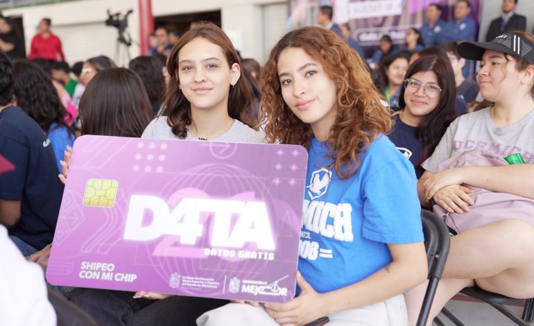 Jóvenes continuarán con apoyos educativos para el ciclo escolar 2026-2027