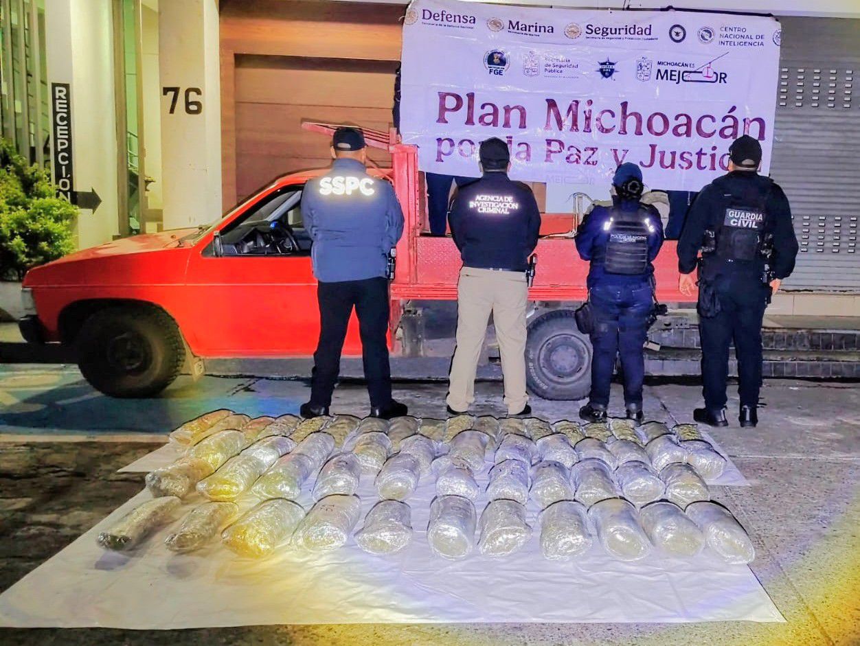 Asegura SSP cerca de 45 kilos de marihuana ocultos en vehículo; hay 2 detenidos