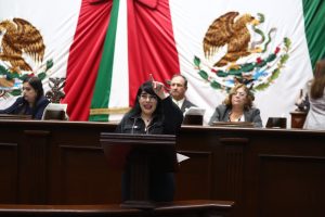 Vanhe Caratachea busca impulsar diputación migrante