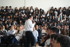 Tecnología con responsabilidad; estudiantes aprenden sobre una cultura digital responsable