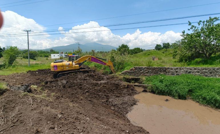 Inicia SCOP rehabilitación de canales pluviales en San Nicolás Obispo: Rogelio Zarazúa